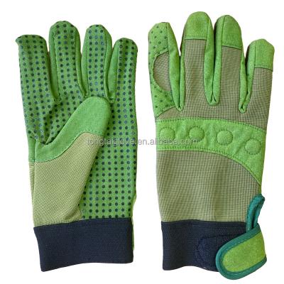 China Anti-Slip Green Garden Gloves Customizable Calico Fabric Staircase Pattern for sale