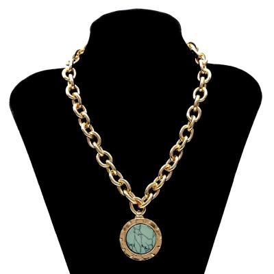 China Trendy Green Color Stone Pendant Heavy Metal Gold Statement Necklace Vintage Long Chain Necklace For Women Jewelry Gifts for sale