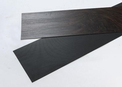 Cina Nessun vinile di lusso della colla di slittamento giù che pavimenta il lusso di LVT piastrella il modello di legno decorativo in vendita