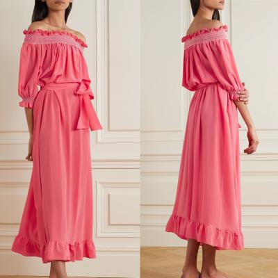 China 2021 Autumn QUICK DRY Women's Dresses New Best Design Smocked Sleepwear Fashion Belted Silk Robe for sale