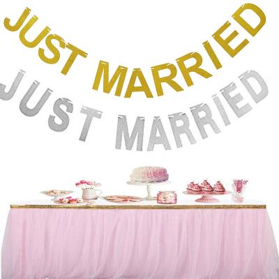 China Glitter Paper Vintage Just Married Banner Wedding Bunting Photo Booth Props Signs Garland Bridal Shower Decoration for sale