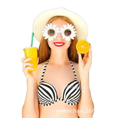 China 2022 Wholesale Hawaiian Hawaiian Lemon Pineapple Beach Vacation Glass Plastic Funny Sun Beer Glasses Party Decoration for sale