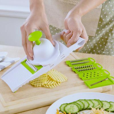 China Viable Vegetable Chopper Quick Push Multifunctional Vegetable Slicer for sale