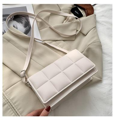 China CrossBody Bag Trend Brand New Designer Bag Fashion Classics Women's Single Literary Women's Shoulder Bag for sale