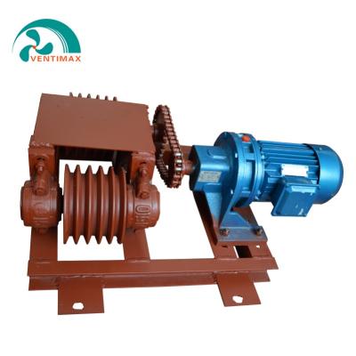 China Farms Fertilizer Scraper Machine For Chicken Poultry Farms for sale