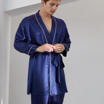 China New Design 16mm 19mm 100% QUICK DRY silk pajamas set men long robe and satin long pants for sale