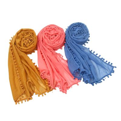 China Malaysia Shawl Scarf Muslim Girls Stole Arab Hijab Pom Pom Long Lace Polyester Rayon Decoration Gift Women Shawl Scarf Accessories for sale