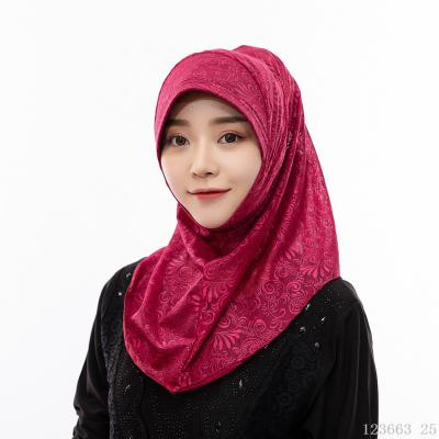 China Instant Breathable Luxury Floral Jacquard Headwear Scarf Tudung Hijab Decoration Gift Shawl Summer Custom Lace Women Accessory Ready To Wear Hijab OEM for sale