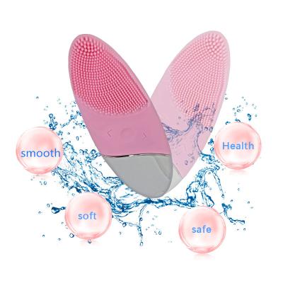 China 2021 beauty machine radio DEEP CLEANSING silicone sweep facial electric cleaning brush high quality for sale