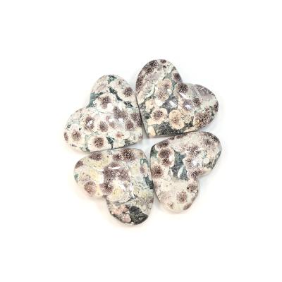 China China Natural High Quality Crystal Hearts for Healing Jasper Heart Flower for sale