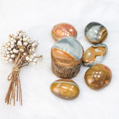 China Europe factory wholesale natural crystal palmstone colorful polychrome palm for holiday decoration for sale