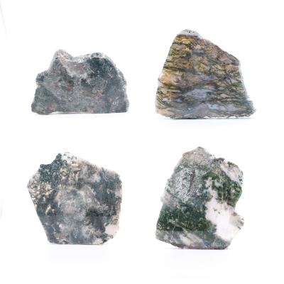 China Wholesale Natural Green Quartz Crystal Gravel from Europe Moss Agate Slice Stone for sale