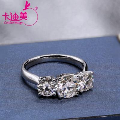 China Cadermay Jewelry CLASSIQUE S925 Silver White Gold Plated Round Brilliant Moissanite Engagement Rings Three Stones Women Ring Factory Price for sale