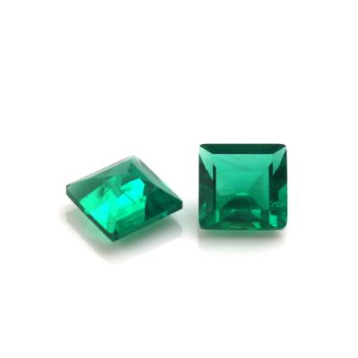 China Jewelry Making Cadermay Verdant Green Square Shape 1.5*1.5mm Colombia Emerald Developed By Hydrothermal Lab With Inclusion for sale