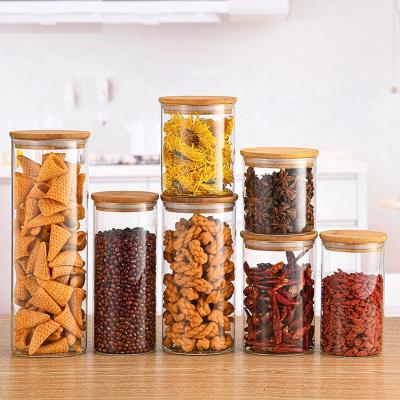 China Wholesale Empty Kitchen Freshness Preservation High Borosilicate Glass Food Storage Jar With Bamboo Lids for sale