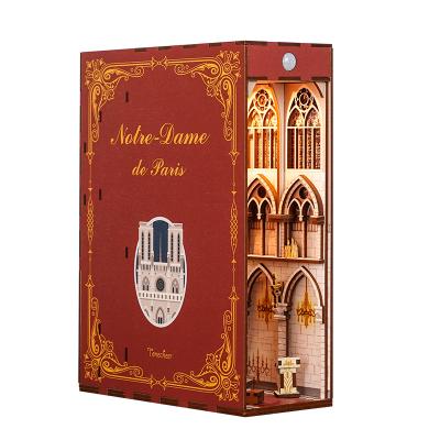 China Tonecheer Wood Stand Notre Dame de Paris Decorative Wooden Bookends with Body Sensor Led Light for sale