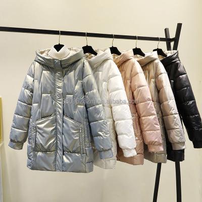 China Waterproof 2020 Wholesale Women's Hooded Spot Overcoat Parka Winter Duck Down Coats Wholesale Women's Winter Jacket Down Coats for sale