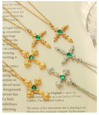 China Retro Rose Cross Pointed Cross Emerald Flexible Zircon Necklace Titanium Steel Plated 18k Gold Necklace Women Jewelry Chain Chokers for sale