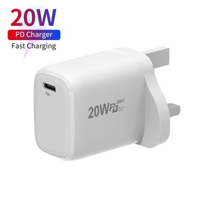 China Mobile Phone 18W 20W PD Wall Charger UK For iPhone 11/12 3 Pin Mini Pro USB C Wall Plug UK Charger for sale