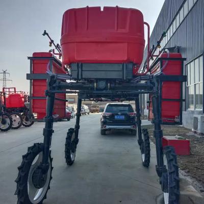 China High efficient self-propelled spray bar sprayer for sale