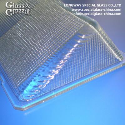 China Capa de sombra de lámpara de vidrio de borosilicato resistente a las altas temperaturas en venta