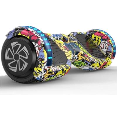 China Luxury Kids Two 250W 6.5inch Bling LED Light Stars Night Hip Hop Running Wheels Self Balancing Hover Board Scooters Bike Vehicles zu verkaufen