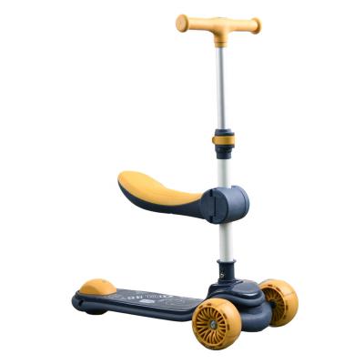 中国 Deluxe Running Push Baby Children Kids Balance Toys Pre-Learning Scooter Cute Ride On Big Wide Wheels Balance Scooter With Seat 販売のため