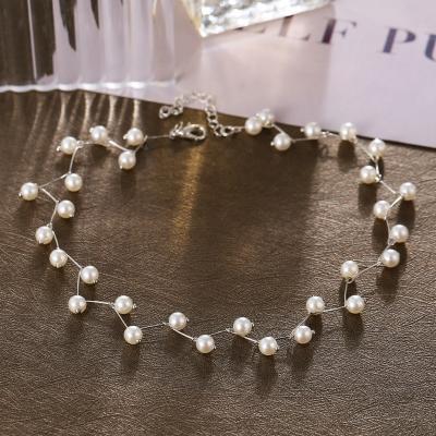 China New Style Clavicle Chain Retro Fashionable Creative Pearl Necklace Bridal Jewelry for sale