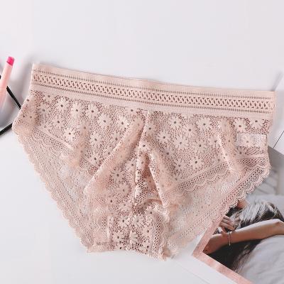 China Daisy Lace Thin Underwear Panties Women's Mid-Rise Women Fashion Breathable Briefs Sexy Lingerie Underwear for sale