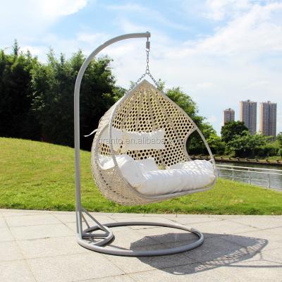 China Strong Hot Sale Patio Furniture Outdoor Double Seat Double Wicker Swing Swing Chair For Garden Use for sale