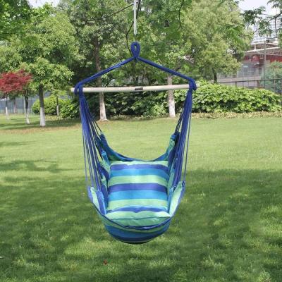 China Modern Outdoor Cotton Macrame Hammock Garden Swing Hanging Chair with Two Pillows for sale