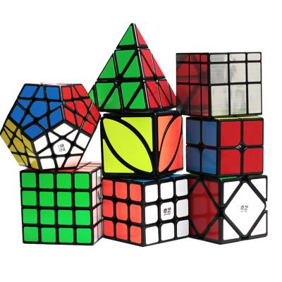 China Wholesale 8 PCs High Quality Gift Boxed Cartoon Toy Magic Cube Set Toy With 3x3 Cube for sale