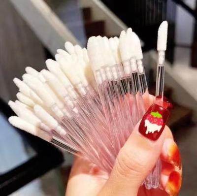 China Long Natural Disposable Makeup Lipstick Stick Magic Wands Liner Lip Gloss Brush Eyelash Applicator for sale