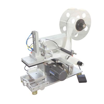 China Food bottle semi automatic square transparent stickers labeling machine for sale