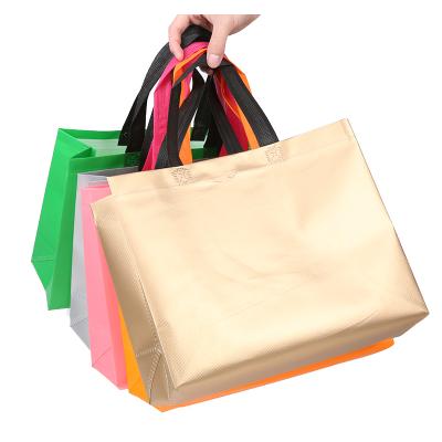 China D Handled Cut Nonwoven Gift Bags Custom Logo Nonwoven Bag For Take Out Food for sale