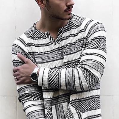 China 2021 European and American fashion men's new fashion men's T-shirt geometric pattern youth breathable warm casual long-sleeved T-shirts for sale