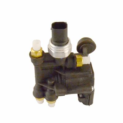 China Range Rover L322 And Sport LR3 Air Valve Block LR4 RVH000046 Air Compressor Block for sale