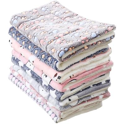 China Wholesale Breathable Very Soft and Cute Flannel and Lamb Down Luxury Dog Blanket for sale