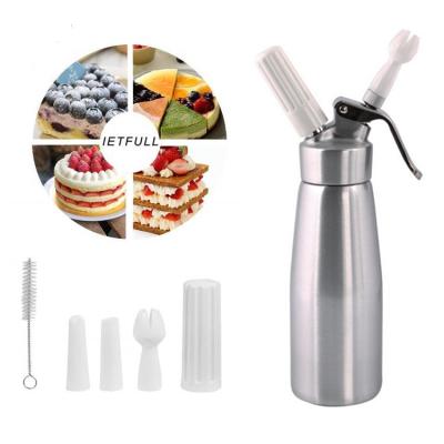 China Amazon Viable Wholesale 1 Pint Cream Whipper Cream Dispenser Professional Aluminum Whipper with 3 Pieces Decorating Spouts for sale