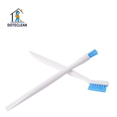 China Sustainable Home Mini Window Corner Gap Gutter Cleaning Brush for sale