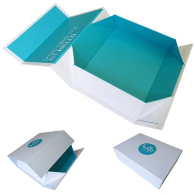 China Handmade Custom Paper Foldable Gift Packaging Boxes For Clothes for sale