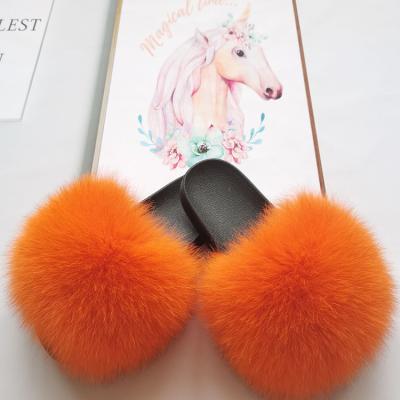 China Light Fur Slippers Bestsellers Trend Wholesale Low Price Winter Faux Fur Fluffy Slippers for sale