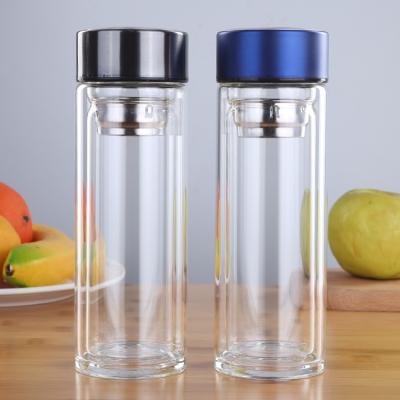 China Sustainable High Borosilicate Glass Tea Filter Water Bottle With Tea Infuser Double Wall Glass Water Bottle for sale