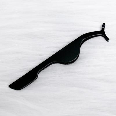 China Durable Custom Matte Sweat Proof Engrave Long False Eyelash Applicator Tweezers for sale