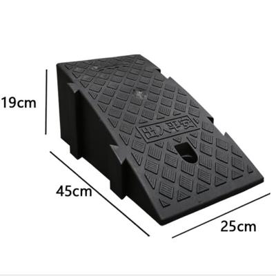 China Strengthen PC Safety Car Lift Ramp Electric Wheelchair Barrier Motorcycle Kick Board Reliable Best Effort Free for sale