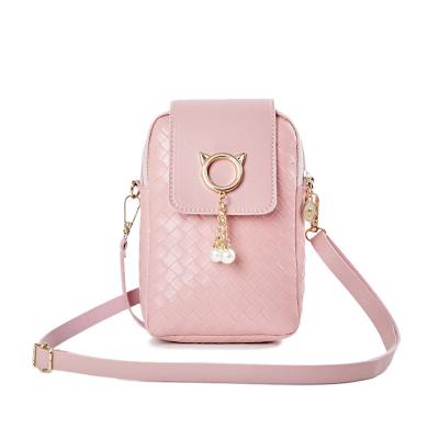 China Cute Woven Shoulder Mobile Phone Small Messenger Bag Women PU Mini Bag Ladies PU Bag Cell Phone Purses for sale