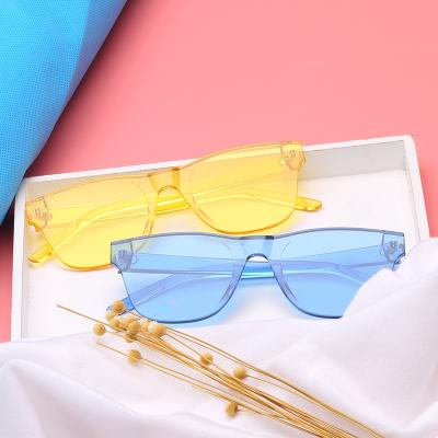 China Fashion Sunglasses 2021 Fashion Sol Lens Rimless Sunglasses Fit For Men for sale