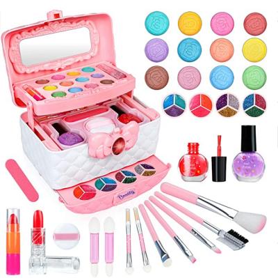 China ABS Huiye Washable Makeup Girls Toy With Cosmetic Case Girls Play Bedroom Toys Make Up Set for sale