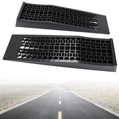 China Simple Fashion Ramps Pack of 2 Plastic Car Ramps 3000 Kg High Tensile Plastic For Cars for sale