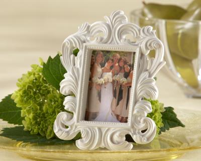 China White And Black Baroque Elegant Mini Photo Frame Wedding Card Holder Place Resin Favor for sale